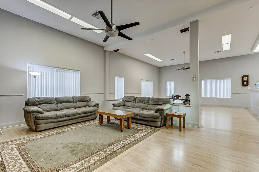 101 N Main Street, Baytown, TX 77520 - #3