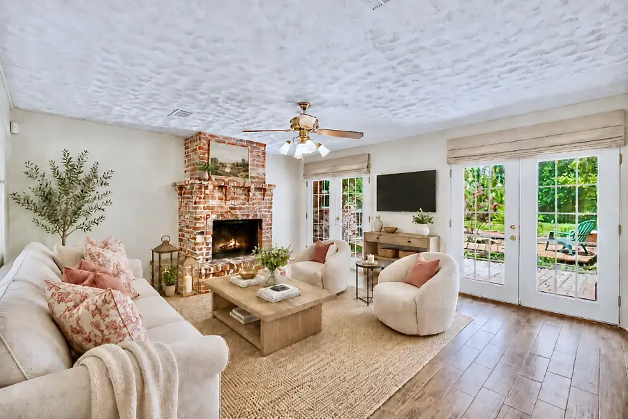 1919 Stebbins Drive, Houston, TX 77043 - #2