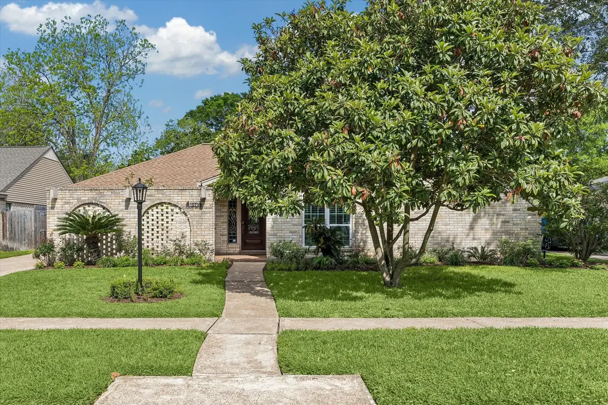 10719 Albury Drive, Houston, TX 77096 - #1