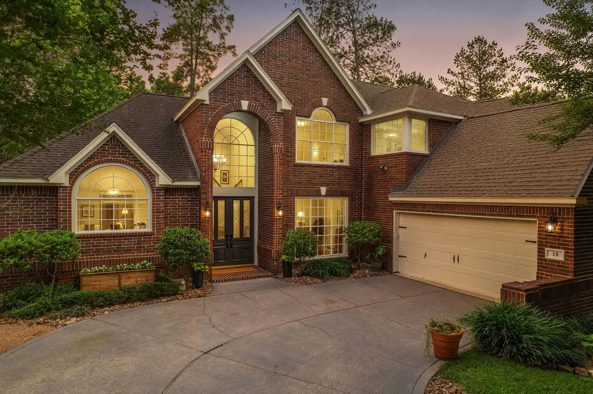 15 Woodmere Place, The Woodlands, TX 77381 - #1