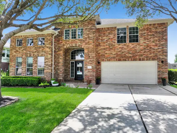 11211 S Country Club Green Drive, Tomball, TX 77375