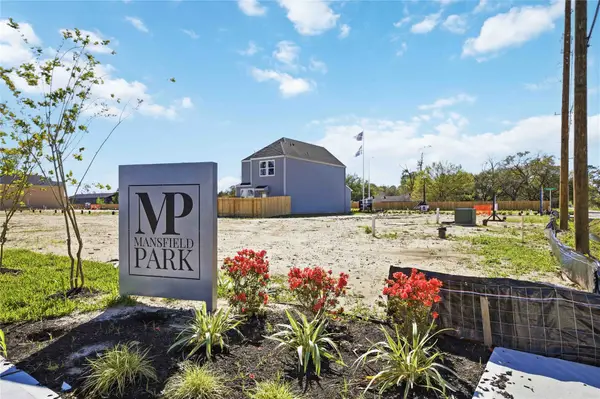 5813 Burt Street, Houston, TX 77091