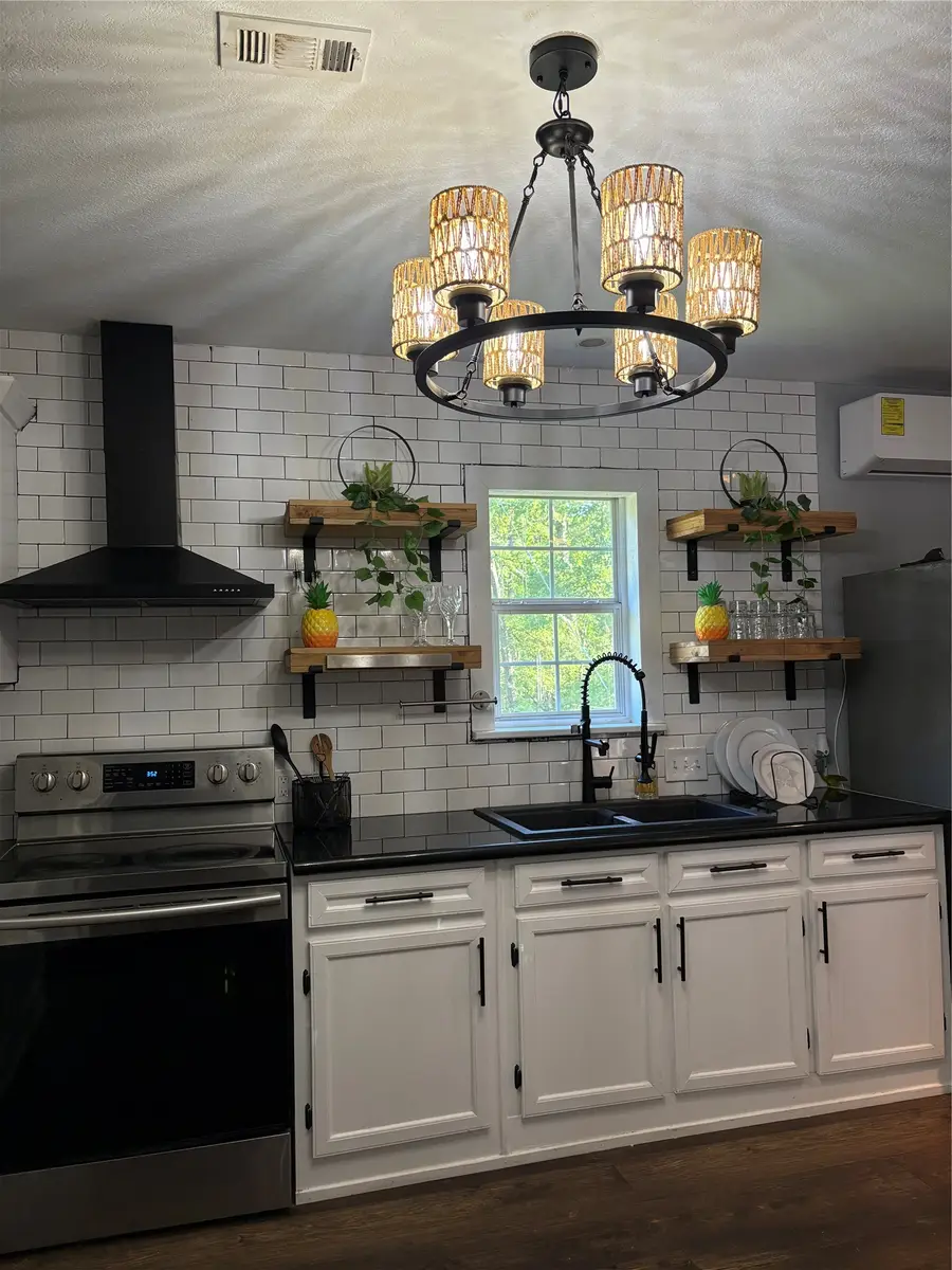 51 N Winter Creek, Cleveland, TX 77328 - #2