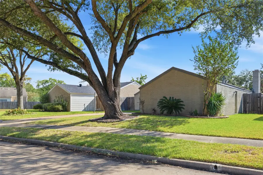 2211 Kinbrook Drive, Houston, TX 77077 - #3