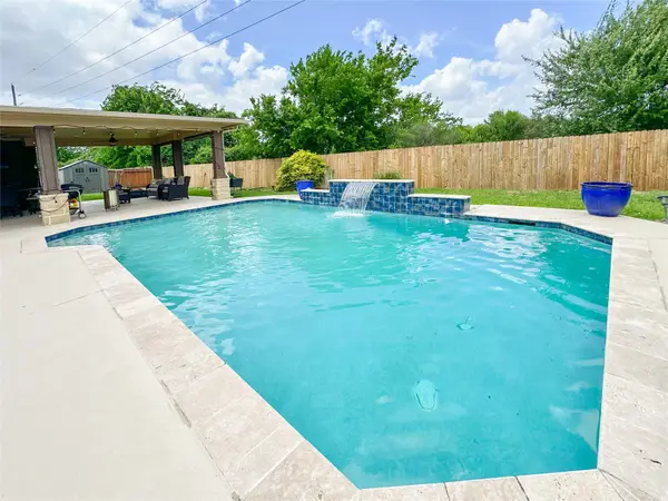 402 Heatherton Hill Drive, Rosenberg, TX 77469