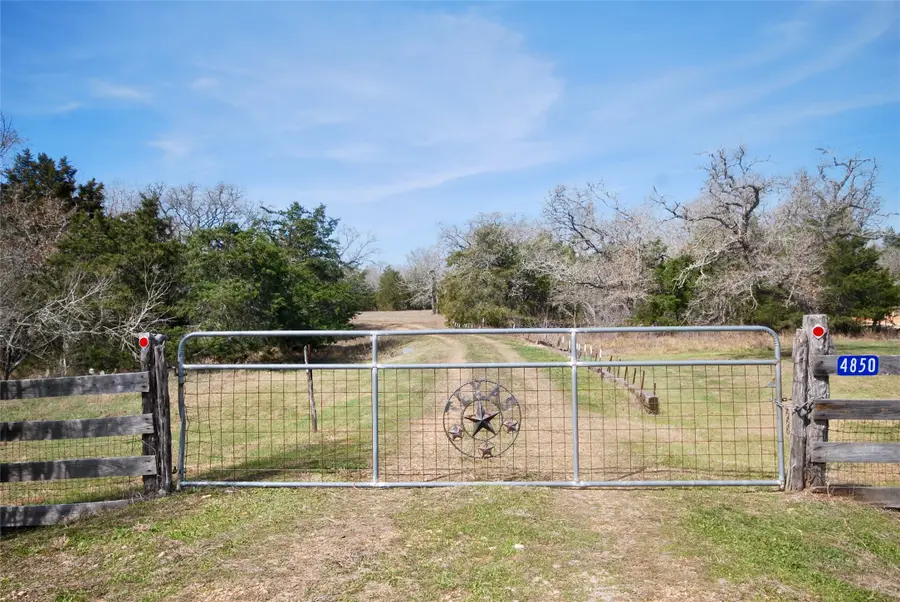 4850 Burke Road, Flatonia, TX 78941 - #2