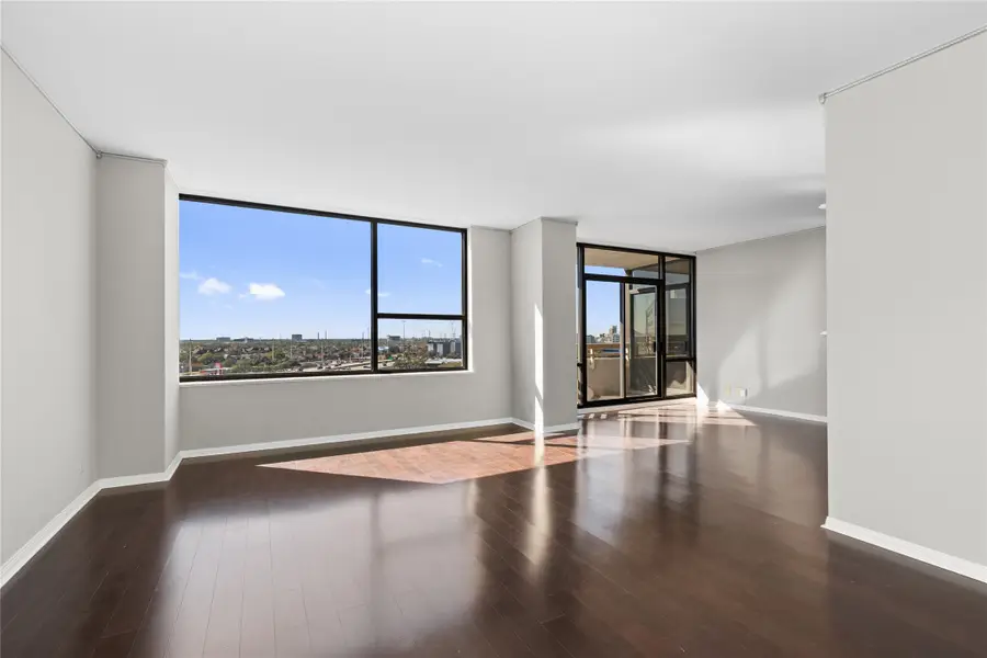 15 Greenway Plaza #11A, Houston, TX 77046 - Image #3