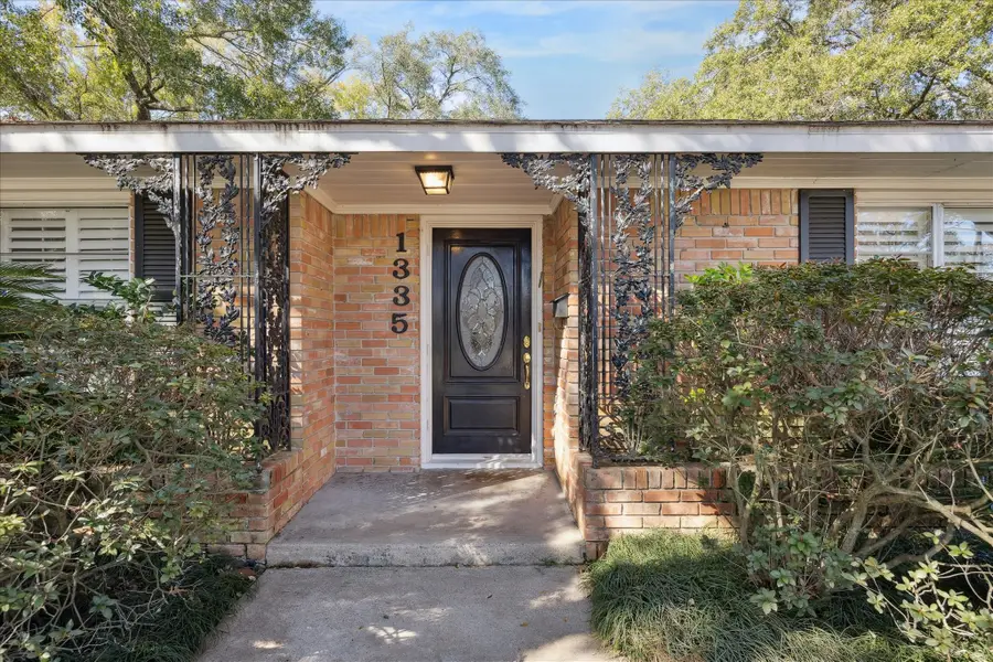 1335 Modiste Street, Spring Valley Village, TX 77055 - #2