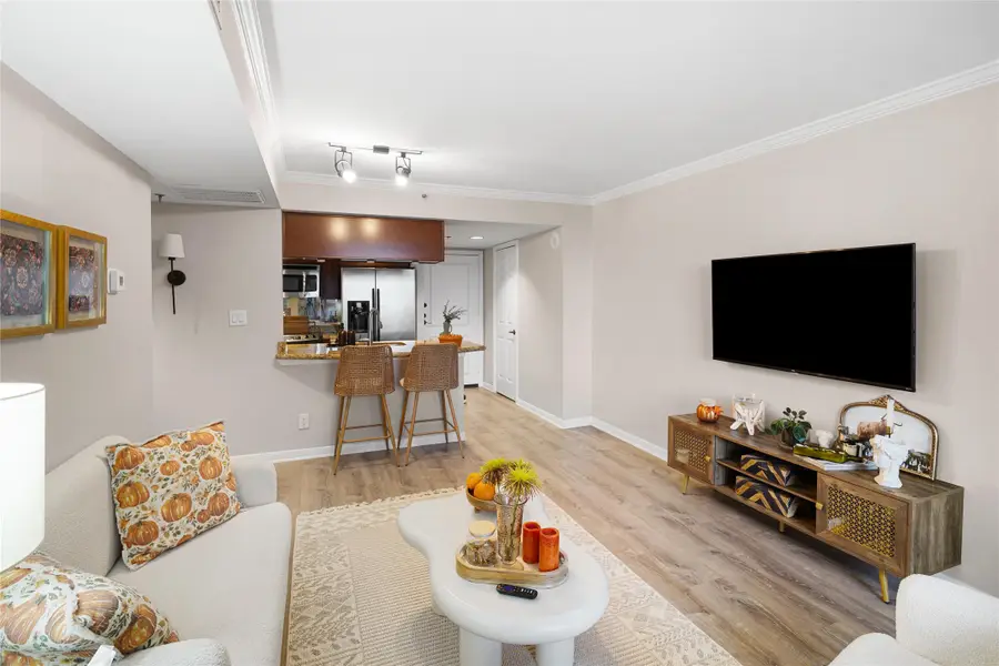 3525 S Sage Road #1612, Houston, TX 77056 - Image #2