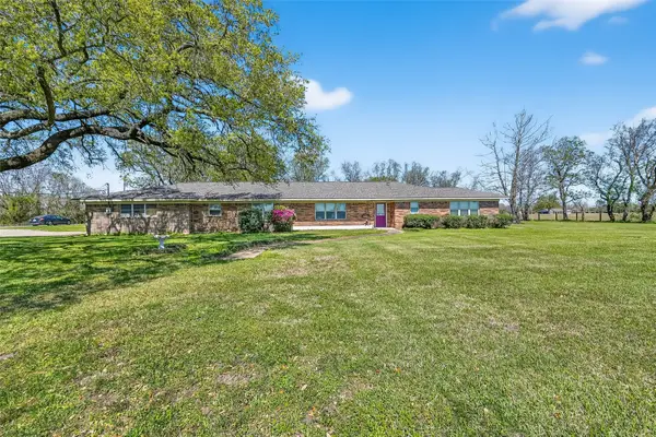 11934 Fm 1994 Road, Guy, TX 77444