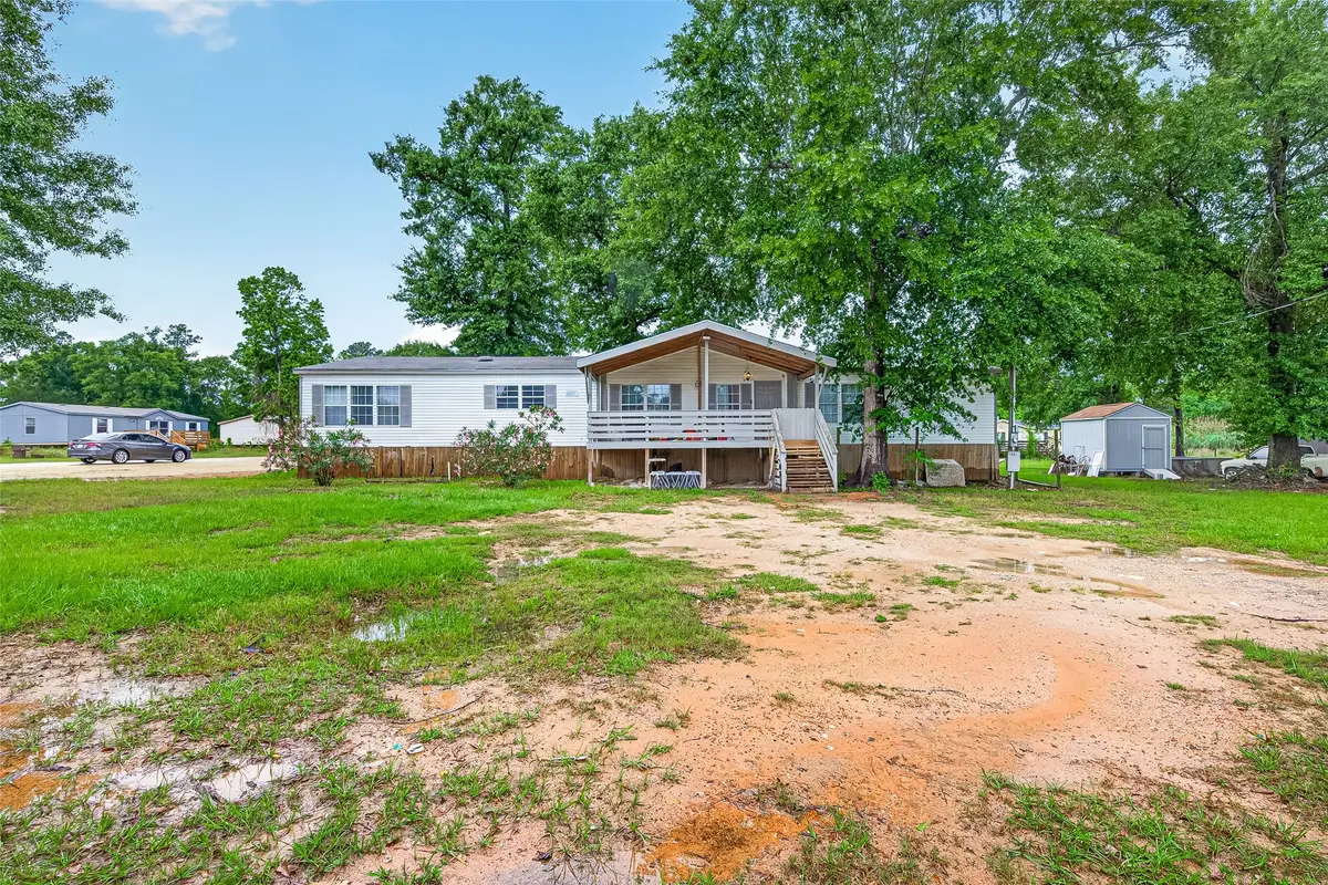 5982 Waukegan Rd, Conroe, TX 77306 - #1