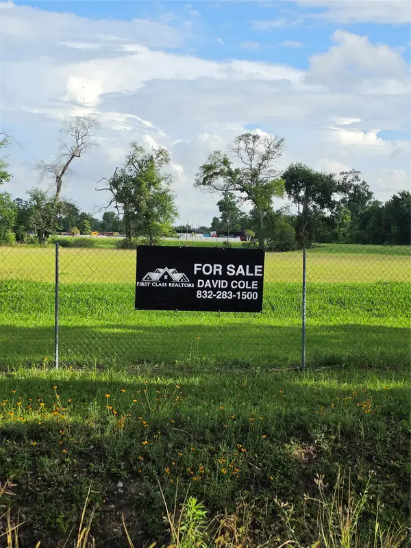8318 Dockal Road, Houston, TX 77028