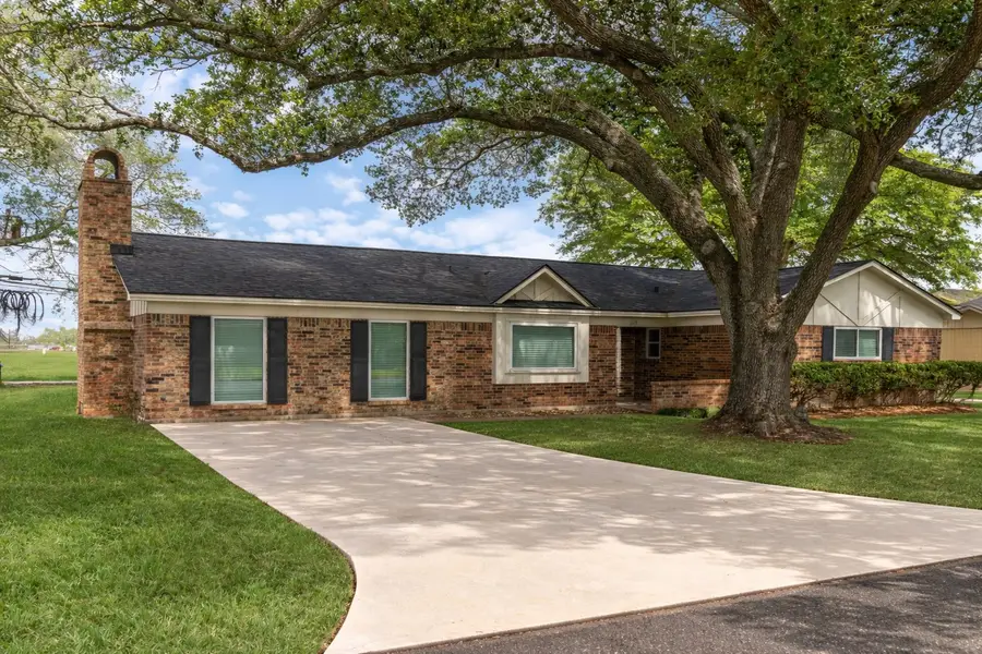 1119 Ladelle, Wharton, TX 77488 - #2