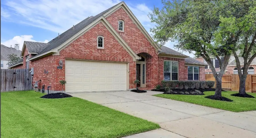 13301 Ravenlake Drive, Pearland, TX 77584 - #2