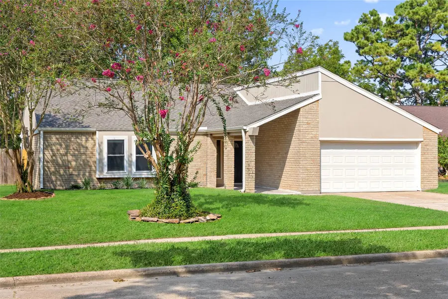 8031 Zimmermann Drive, Houston, TX 77088 - #3