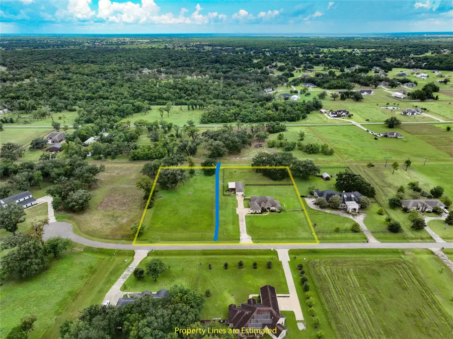 802 Comanche Trail Drive, Rosharon, TX 77583 - #3