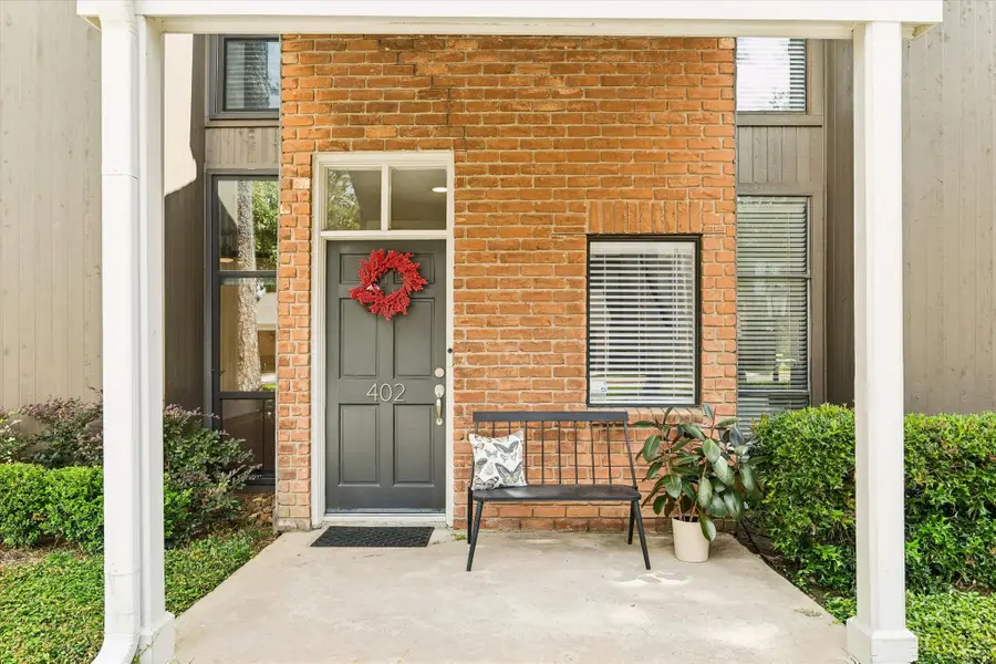 701 Bering Drive #402, Houston, TX 77057 - #3