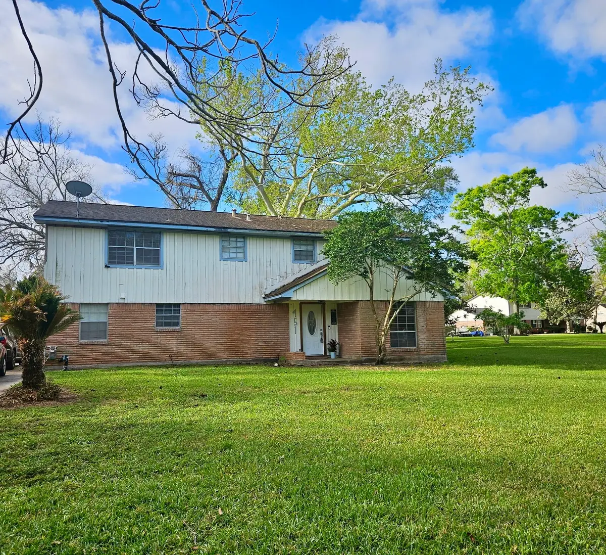 451 Southern Oaks Drive Drive, Lake Jackson, TX 77566 - #1