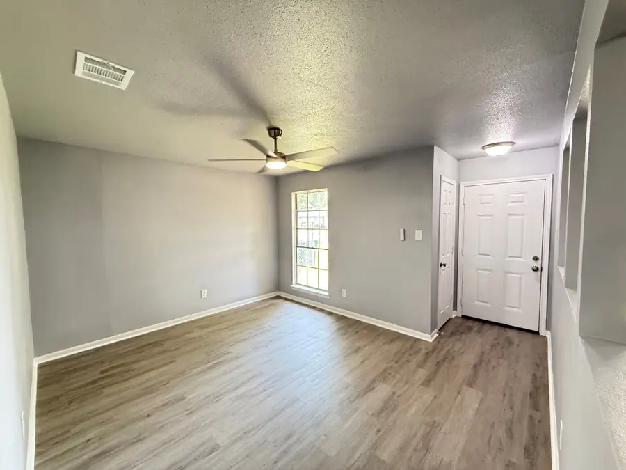 7207 Pinehook Lane, Houston, TX 77016 - #3