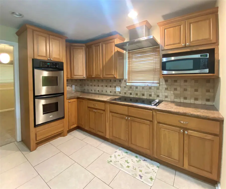 5114 Stillbrooke Dr, Houston, TX 77035 - #2