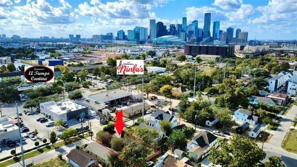 2809 Engelke Street, Houston, TX 77003