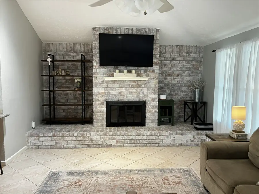 3918 Rosemont Drive, La Porte, TX 77571 - #2