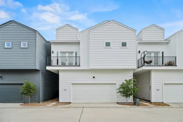 107 Tolima Dove Street, Houston, TX 77018