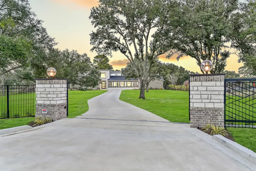 7627 Scott Avenue, Manvel, TX 77578 - Image #2