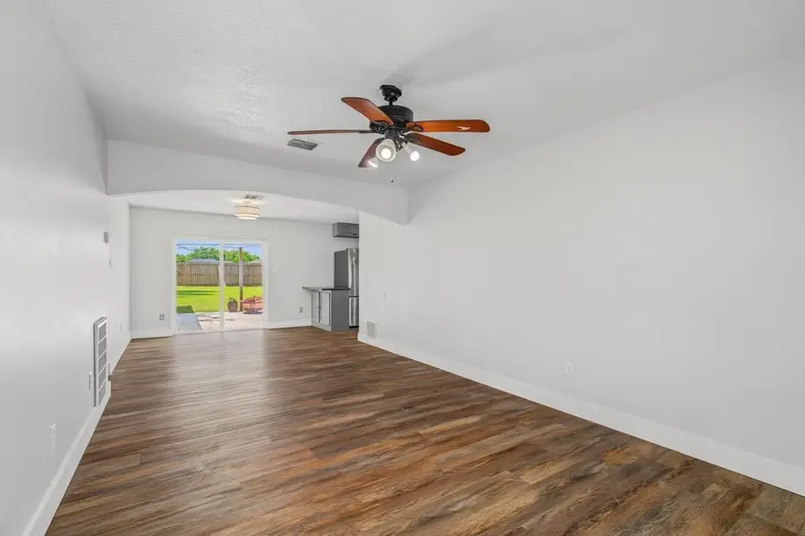 8714 Amblewood Drive, Houston, TX 77099 - #3