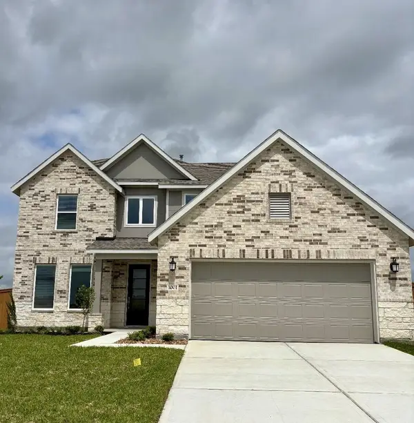 1001 Oakhurst Drive, Dayton, TX 77535