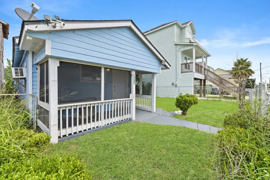 4018 Sealy Street, Galveston, TX 77550 - Image #2