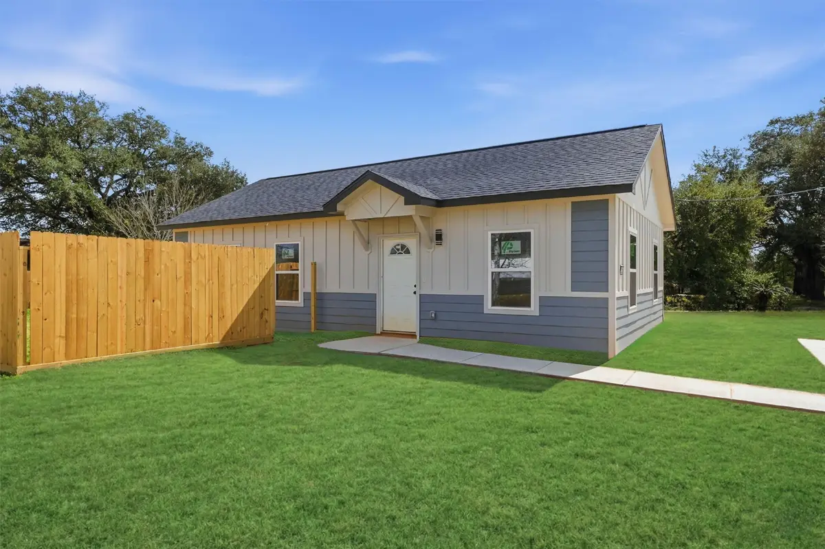 2230 Cable Avenue, Beaumont, TX 77703 - #1