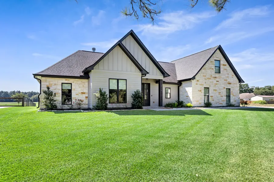 1210 Cuniff Road, Sour Lake, TX 77659 - #2