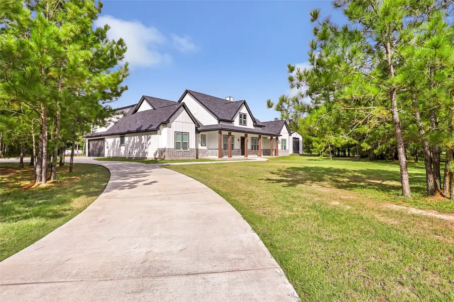 4330 Holstein Drive, Cleveland, TX 77328 - Image #2