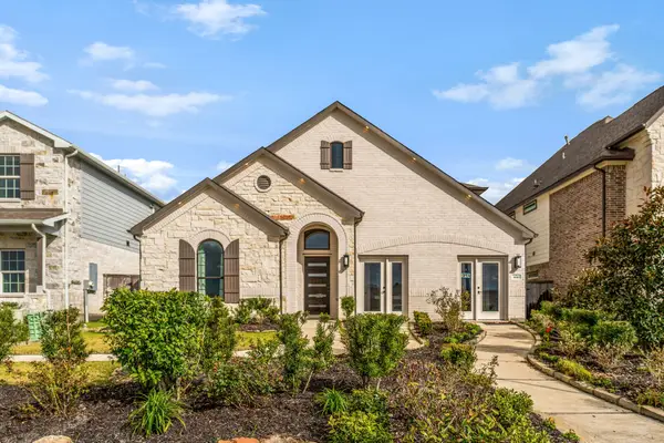 3610 Compass Pointe Court, Angleton, TX 77515