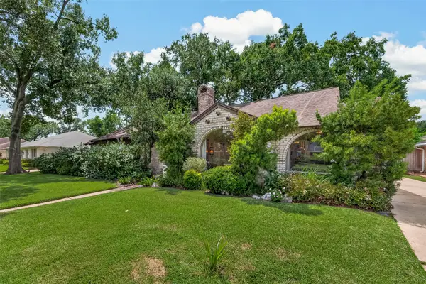 2623 Pomeran Drive, Houston, TX 77080
