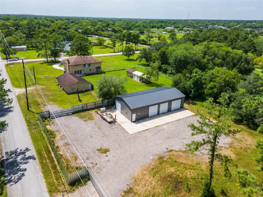 1925 Avenue L, Santa Fe, TX 77510 - #3