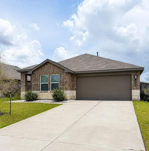40608 Pine Spruce Lane, Magnolia, TX 77354