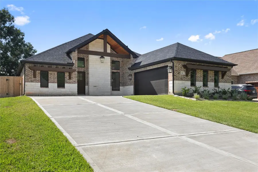 106 Wyndemere Drive, Montgomery, TX 77356 - #2