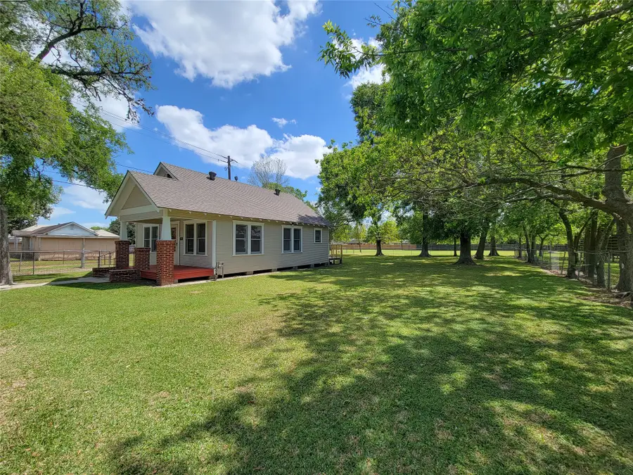 7818 Dixie Drive, Houston, TX 77087 - #2