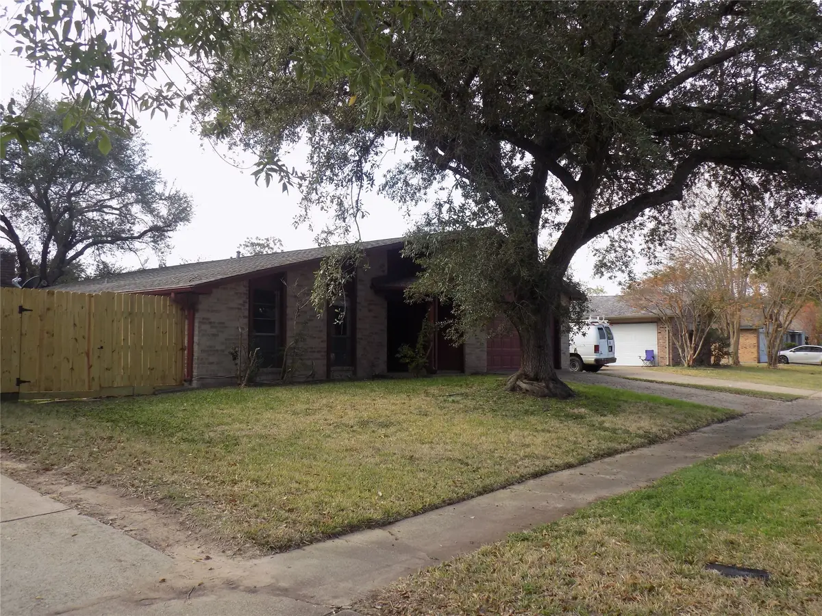 16807 Clan Macintosh Drive, Houston, TX 77084 - Image #1