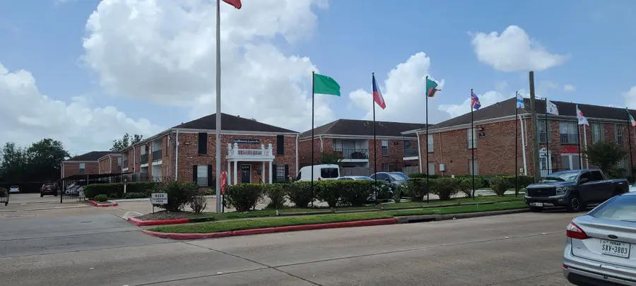 9201 Clarewood Drive #203, Houston, TX 77036 - #2