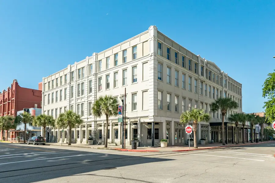 2207 Postoffice Street #422, Galveston, TX 77550 - #2