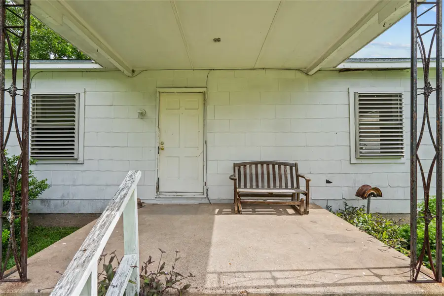 1210 10th Avenue N, Texas City, TX 77590 - #3
