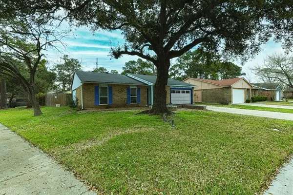 2631 Lark Lane, Humble, TX 77396