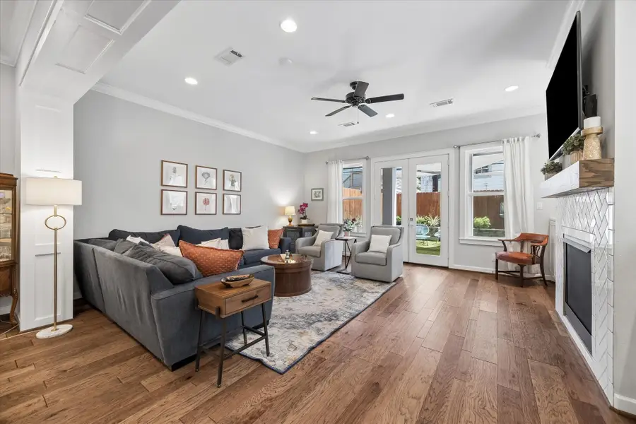 118 E 27th Street #B, Houston, TX 77008 - #3