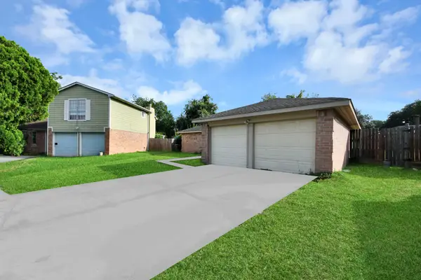 3302 Hombly Road, Houston, TX 77066