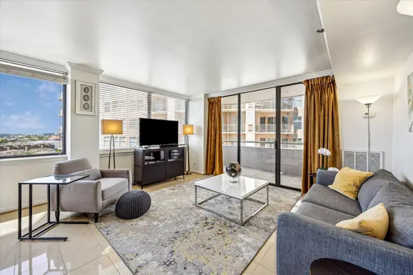 3525 Sage Road #1010, Houston, TX 77056