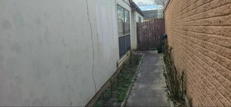 11710 Bob White Dr Drive, Houston, TX 77035 - #2