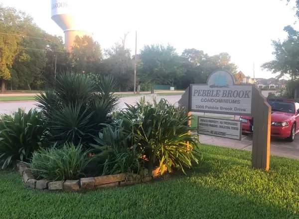 3300 Pebblebrook Drive #75, Seabrook, TX 77586